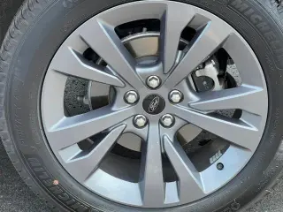 Ford Explorer 2023 AWD XLT 4dr SUV
