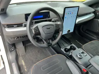 Ford Mustang Mach-E 2023 AWD GT 4p SUV