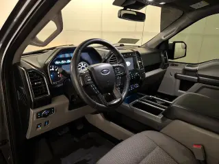 Ford F-150 2019 4x4 XLT 4p SuperCrew 5.5 ft. SB