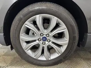 Ford Edge 2019 Titanium 4dr Crossover