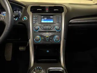 Ford Fusion 2017 SE 4p Sedan
