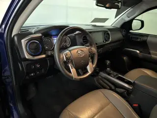 Toyota Tacoma 2022 4x2 TRD Todo Terreno 4p Doble Cabina 5.0 ft SB