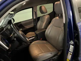 Toyota Tacoma 2022 4x2 TRD Todo Terreno 4p Doble Cabina 5.0 ft SB