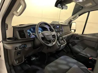 Ford Transit 2025 250 3dr SWB Low Roof Cargo Van