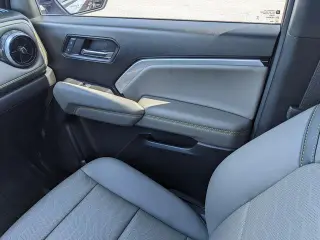 Chevrolet Colorado 2024 4x4 ZR2 4p Cabaína 5 pies de caja larga