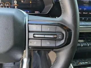 Chevrolet Colorado 2024 4x4 ZR2 4p Cabaína 5 pies de caja larga