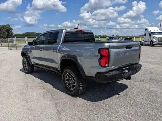 Chevrolet Colorado 2024 4x4 ZR2 4p Cabaína 5 pies de caja larga