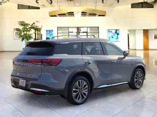 INFINITI QX60 2026 Luxe SUV 4p.