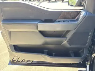 Ford F-150 2022 4x4 Lariat 4p SuperCrew 5.5 ft. SB