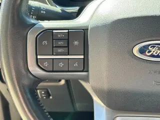 Ford F-150 2022 4x4 Lariat 4p SuperCrew 5.5 ft. SB