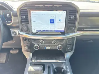 Ford F-150 2022 4x4 Lariat 4p SuperCrew 5.5 ft. SB