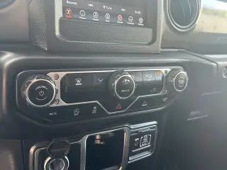 Jeep Wrangler 2022 4x4 Sport 2p SUV