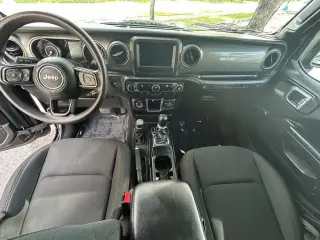 Jeep Wrangler 2022 4x4 Sport 2p SUV