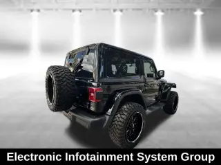 Jeep Wrangler 2018 4x4 Rubicon 2p SUV (lanzamiento a mitad de año)