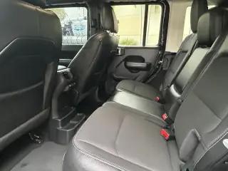 Jeep Wrangler Unlimited 2021 4x4 Willys 4dr SUV
