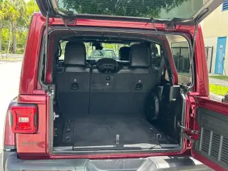 Jeep Wrangler Unlimited 2022 4x4 Rubicon 392 4p SUV