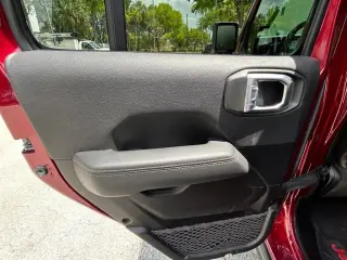 Jeep Wrangler Unlimited 2022 4x4 Rubicon 392 4p SUV