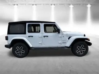 Jeep Wrangler 2024 4x4 Sahara 4p SUV