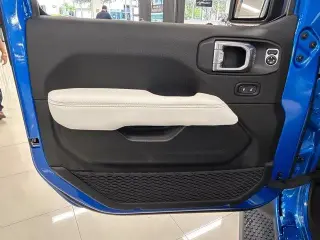 Jeep Wrangler 2024 4x4 Sahara 4p SUV