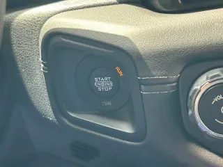 Jeep Wrangler 2024 4x4 Sahara 4p SUV