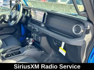Jeep Wrangler 2024 4x4 Sahara 4p SUV