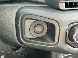 Jeep Wrangler 2024 4x4 Sahara 4p SUV