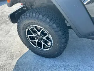 Jeep Wrangler 2024 4x4 Rubicon 4p SUV