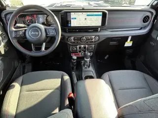 Jeep Wrangler 2024 4x4 Rubicon 4p SUV