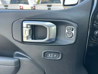 Jeep Wrangler 2024 4x4 Rubicon 4p SUV