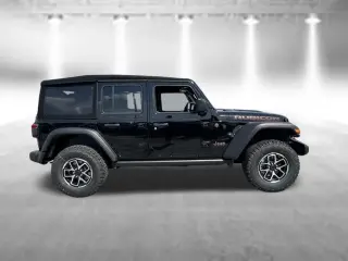 Jeep Wrangler 2024 4x4 Rubicon 4p SUV