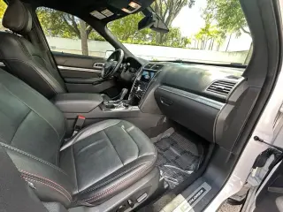 Ford Explorer 2019 AWD Sport 4p SUV