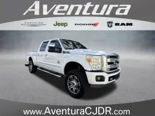 Ford F-250 Super Duty 2015 4x4 King Ranch 4dr Crew Cab 6.8 ft. SB Pickup