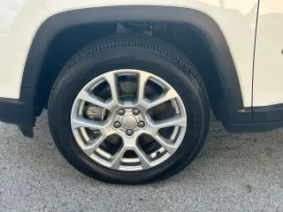 Jeep Compass 2023 4x4 Latitude Lux 4p SUV