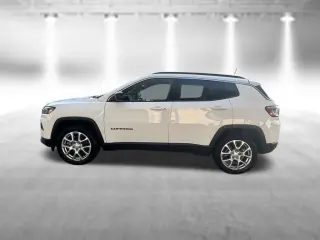 Jeep Compass 2023 4x4 Latitude Lux 4p SUV