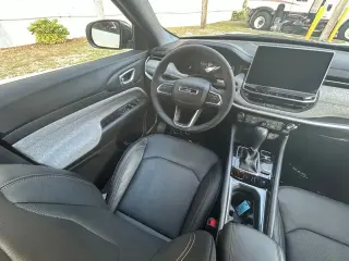 Jeep Compass 2023 4x4 Latitude Lux 4p SUV
