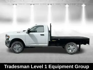 Ram 3500 2024 4x4 Tradesman 2dr Regular Cab Cabina Regular 8 pies SRW Pickup