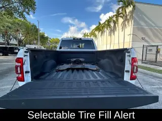 Ram 3500 2023 4x4 Laramie 4p. Cabina de Tripulación 8 ft. LB DRW Pickup