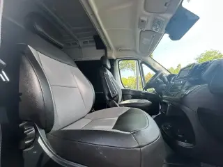 Ram ProMaster 2025 Tradesman 2500 159 WB 3dr High Roof Cargo Van sin asiento para pasajeros