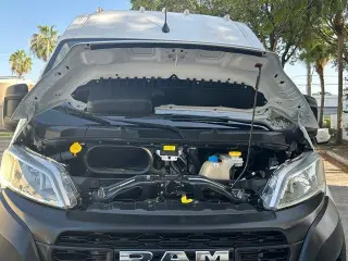 Ram ProMaster 2025 Tradesman 2500 159 WB 3dr High Roof Cargo Van sin asiento para pasajeros