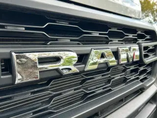 Ram ProMaster 2024 Tradesman 3500 159 WB 3dr Super High Roof Furgoneta de Carga sin Asiento de Pasajero