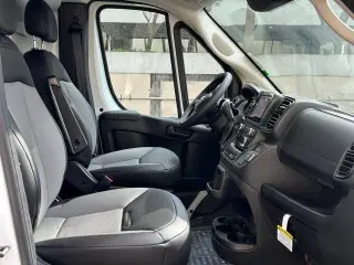 Ram ProMaster 2024 Tradesman 3500 159 WB 3dr Super High Roof Furgoneta de Carga sin Asiento de Pasajero