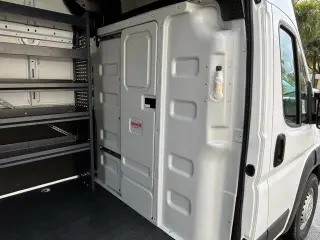 Ram ProMaster 2024 Tradesman 3500 159 WB 3dr Super High Roof Furgoneta de Carga sin Asiento de Pasajero