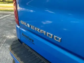 Chevrolet Silverado 1500 2025 4x2 Custom 4p Cabina de Tripulante 5.8 ft. SB