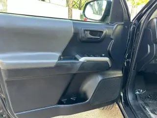 Toyota Tacoma 2018 4x2 TRD Off-Road 4p Doble Cab 5.0 ft SB
