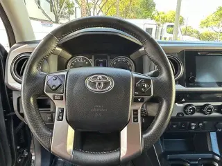 Toyota Tacoma 2018 4x2 TRD Off-Road 4p Doble Cab 5.0 ft SB