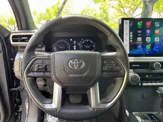 Toyota Tacoma 2024 4x4 TRD Todo Terreno 4p Doble Cabina 5.0 ft SB 8A