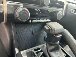 Toyota Tacoma 2024 4x4 TRD Todo Terreno 4p Doble Cabina 5.0 ft SB 8A