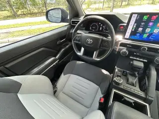 Toyota Tacoma 2024 4x4 TRD Todo Terreno 4p Doble Cabina 5.0 ft SB 8A