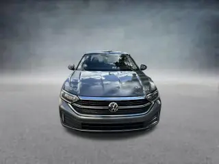 Volkswagen Jetta 2023 SEL 4p Sedan