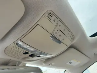 Mercedes-Benz Clase C 2017 C 300 Luxury 4p Sedan